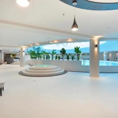 公寓 Hanza Tower Downtown 22 Pool & Jacuzzi